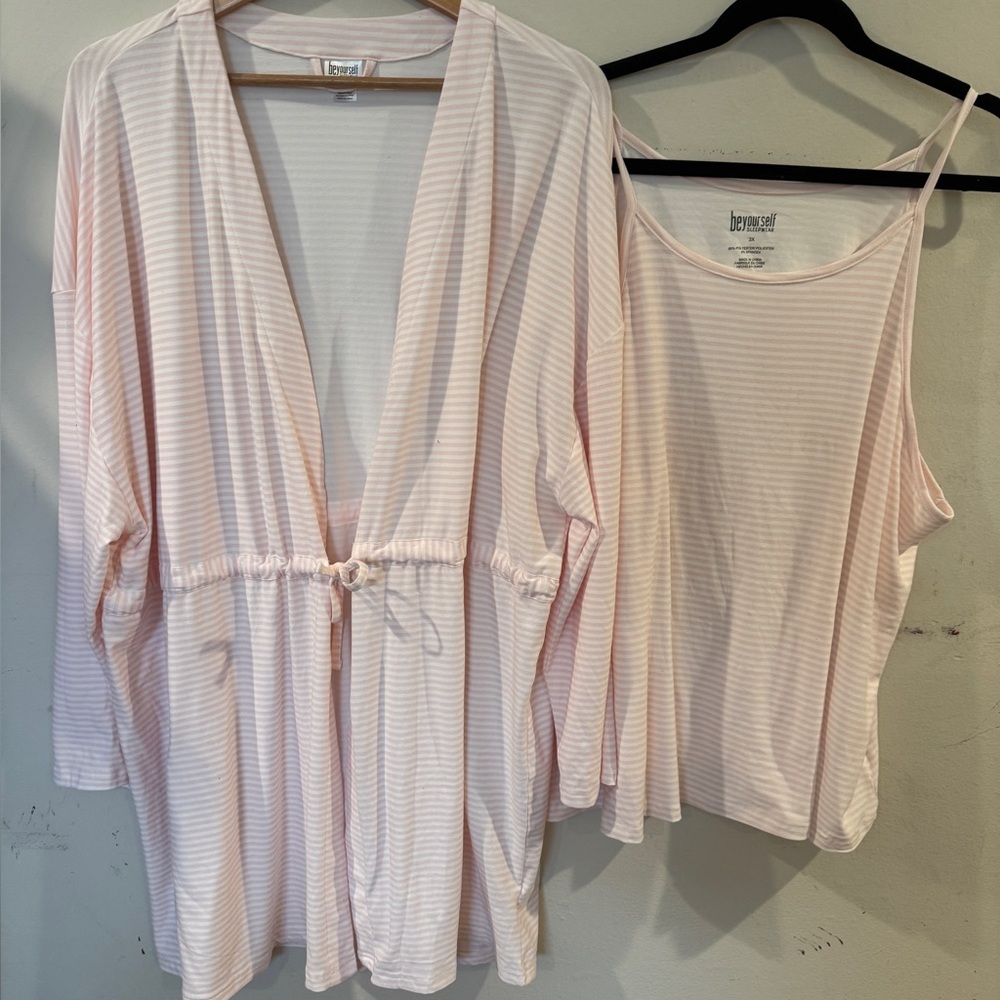 Be yourself sleepwear  pink & white plus size 3X New Women’s set Robe and Top
